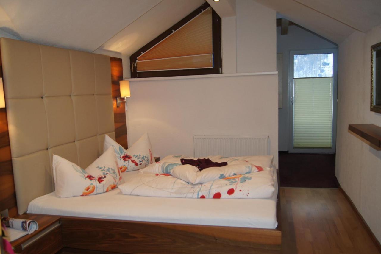 Ferienhaus Alpenroyal Längenfeld Buitenkant foto