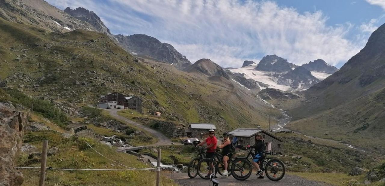 Ferienhaus Alpenroyal Längenfeld Buitenkant foto
