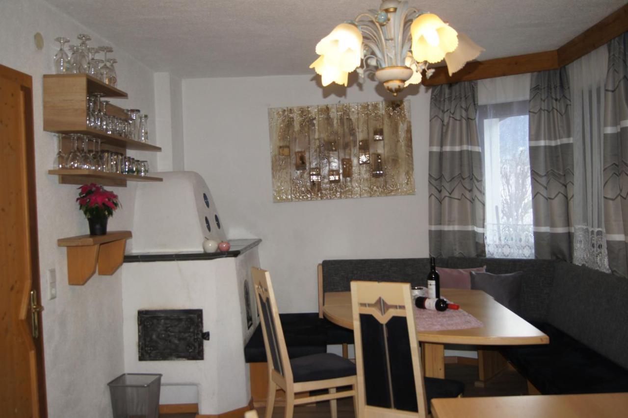 Ferienhaus Alpenroyal Längenfeld Buitenkant foto